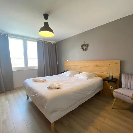 Appartement Champetre - Entierement Neuf A 100 Metres De La *