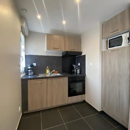 Appartement Champetre - Entierement Neuf A 100 Metres De La *